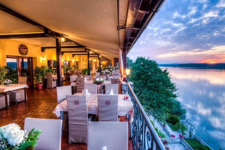 Vila Jugovo S Smederevo Bagian luar foto