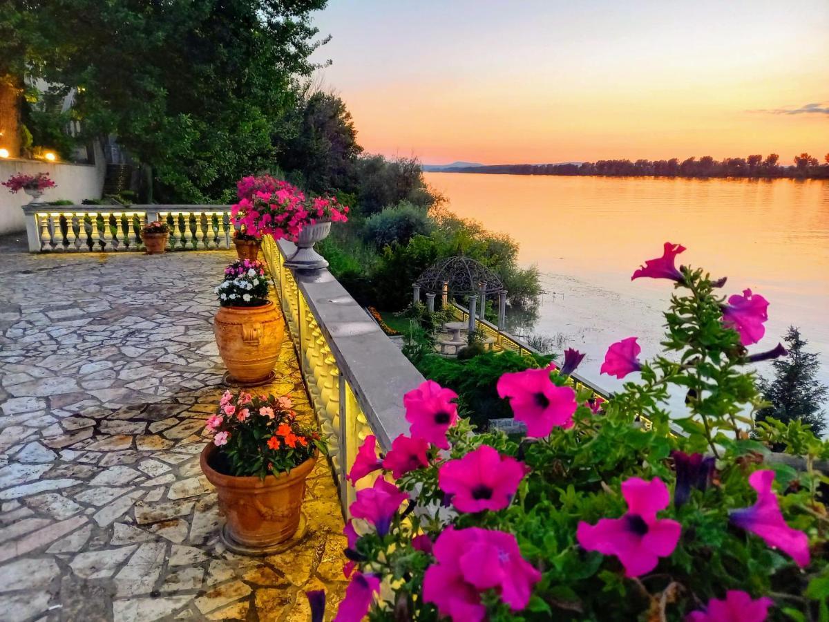 Vila Jugovo S Smederevo Bagian luar foto